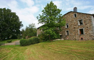 Photo 1 - Quaint Cottage in Egbomont With Garden