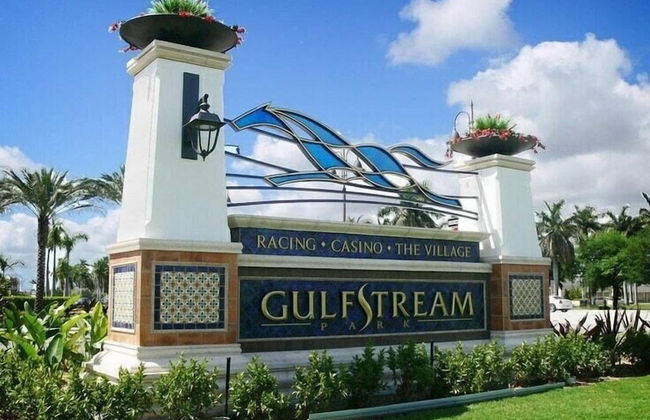 Hallandale Getaway With Pool Near to the Beach - Foto 18