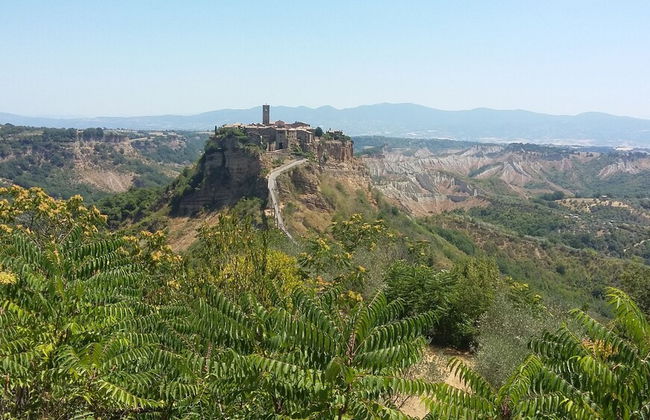 Blue House Near Bagnoregio-overlooking the Umbrian Mountains and Tiber Valley - Foto 43