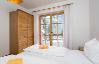 Photo 1 - Quaint Chalet in Wald im Pinzgau with Garden near Ski Slopes