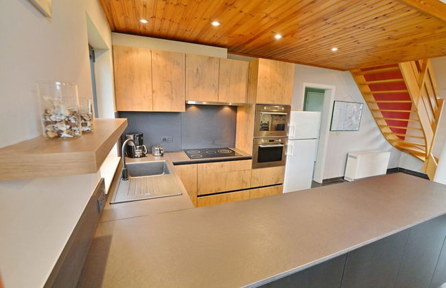 Modern Holiday Home in Somme-leuze With Garden - Foto 13