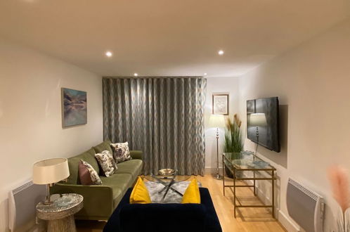 Photo 1 - Fabulous 2 bed Apartment in Vauxhall