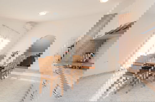 Photo 10 - Apartment in Vrsi Near the Sea