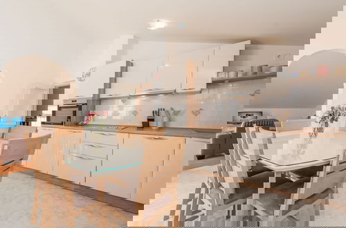 Photo 12 - Apartment in Vrsi Near the Sea