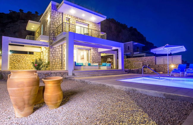Villa in Rhodes With Infinity Pool & BBQ - Foto 1