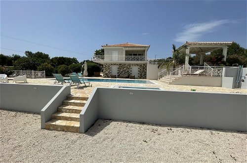 Photo 28 - Luxurious Villa in Peloponnese