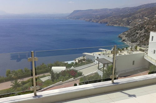 Photo 36 - Luxurious Suite Athena Near To Beach