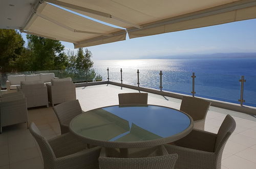 Photo 1 - Luxurious Suite Athena Near To Beach