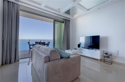 Photo 3 - Luxurious Apt With Ocean Views and Pool in Tigne Point