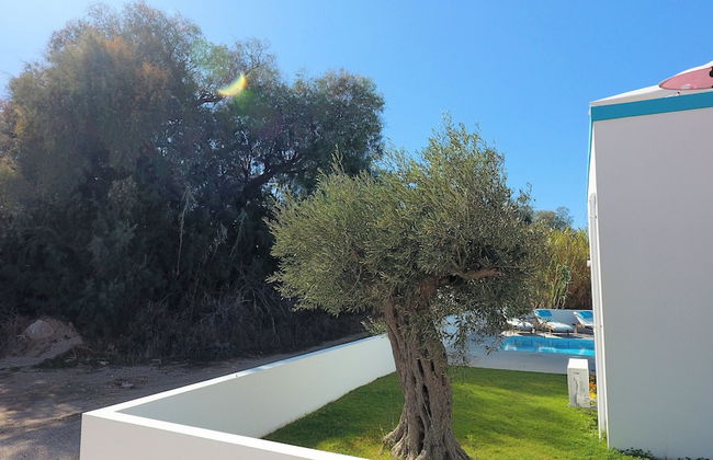 Seabreeze Villa - with Jacuzzi & heated pool - Foto 52