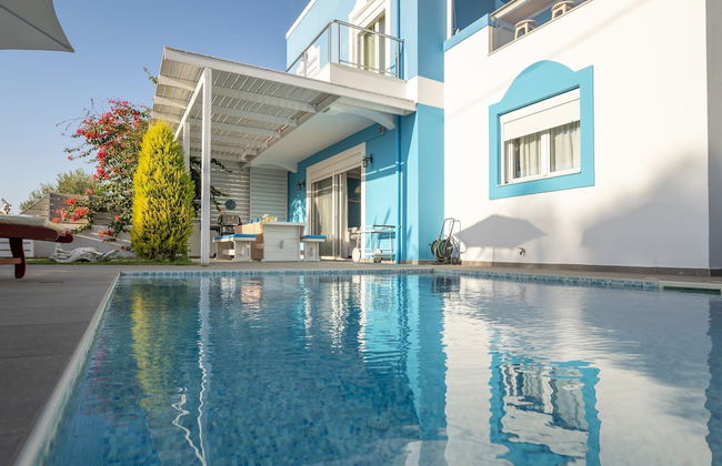Seabreeze Villa - with Jacuzzi & heated pool - Foto 34