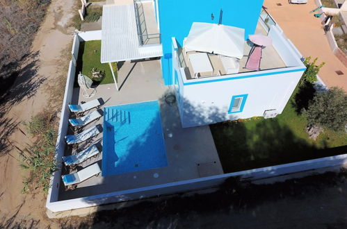 Foto 75 - Seabreeze Villa - with Jacuzzi & heated pool
