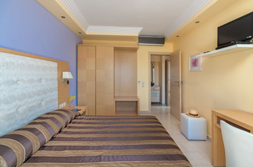 Photo 23 - Ai Yannis Suites and Apartments Hotel