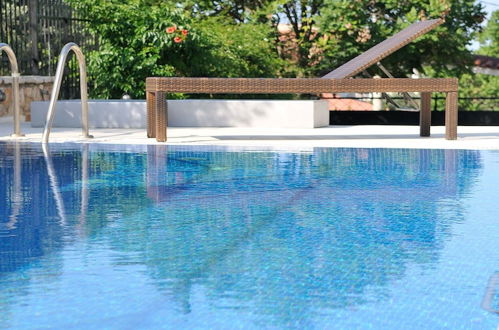 Photo 19 - Family Maisonette with Pool near Beach