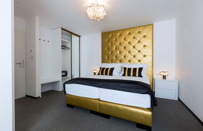 B Gold Luxury Rooms - Foto 6