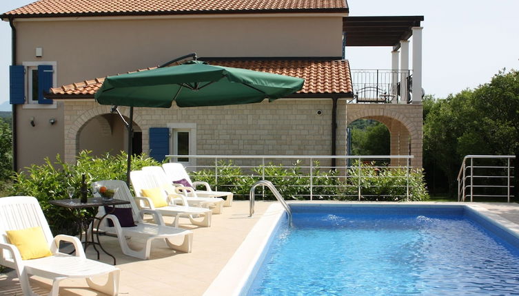 Photo 1 - Adorable Villa With Pool & Covered Terrace Surrounded by Nauture