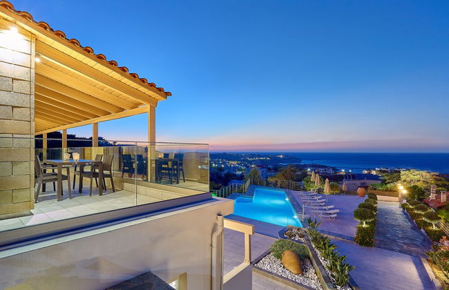 Keramos Villa and Apartments - Foto 1