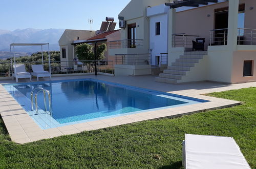 Photo 26 - Villa Roula 3BR Sea view Viila in Chania