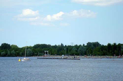 Photo 28 - Attractive Holiday Home With Jetty