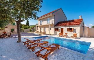 Photo 1 - Lovely Holiday Home in Stankovci With Private Swimming Pool