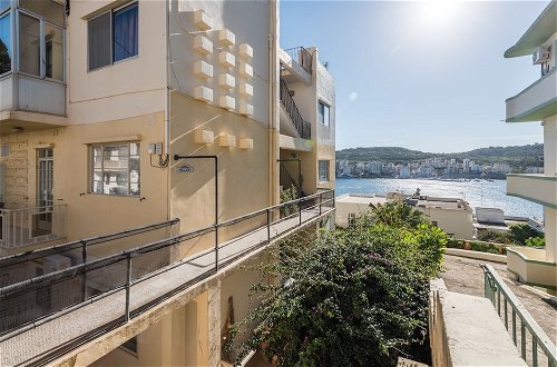Foto 23 - Bay View Apartment by Getaways Malta