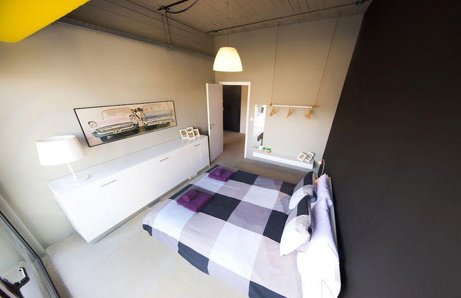 Acropolis View Modern Loft - Photo 3