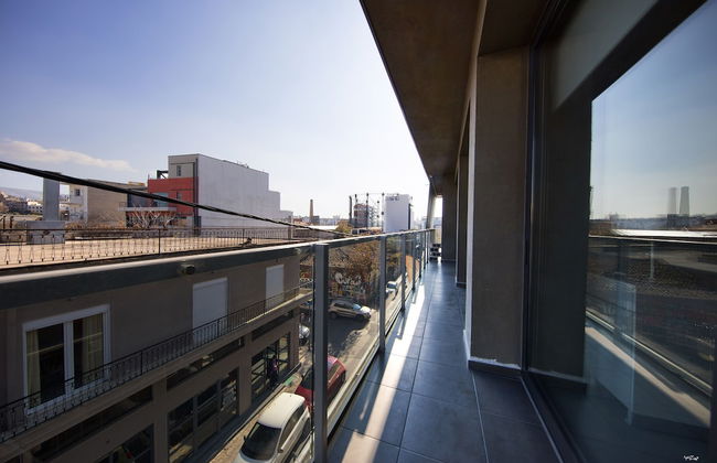 Acropolis View Modern Loft - Photo 13