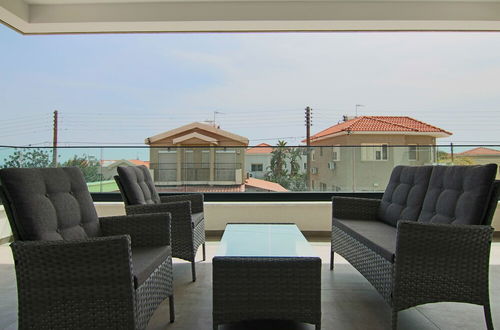 Photo 11 - Phaedrus Living: City View Anna Residence 102