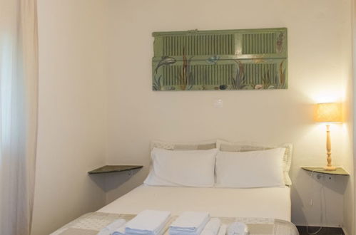 Photo 5 - Aerides Boutique Rooms