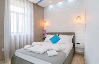 Photo 1 - Diamond Suites