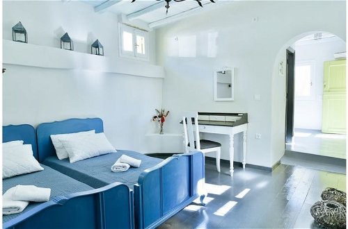 Photo 3 - Amazing 1-Bedroom House in Tinos