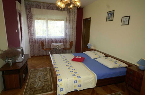 Photo 2 - Charming Apartment in Vinisce With Jetty