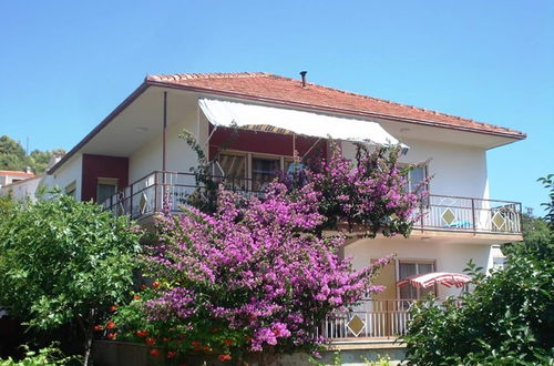 Photo 32 - Neat Apartment in Vinisce With Magnificent sea