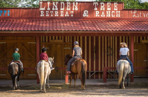 Foto 50 - Linden Tree Retreat & Ranch