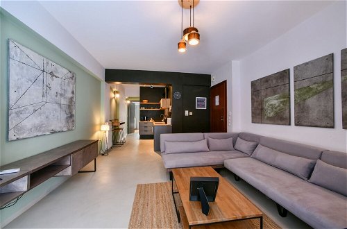 Photo 1 - Olala Soho Apartments