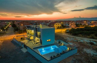 Foto 3 - Villa Nika in Zadar With 6 Bedrooms and 4 Bathrooms