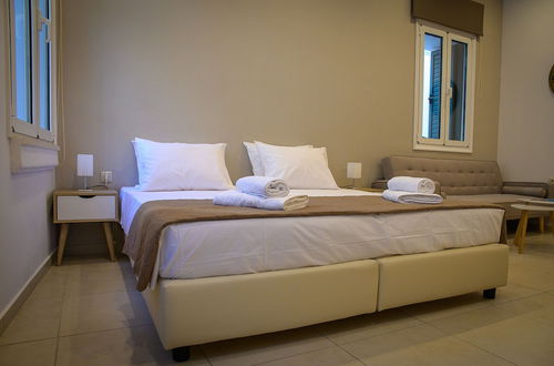 Photo 11 - Uni Island City Suites