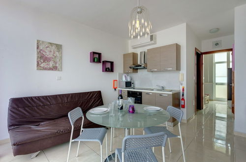 Photo 5 - Modern Penthouse in the Heart of Saint Julian's