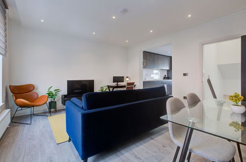 Foto 13 - Contemporary 3-bed Apartment in Fulham, London