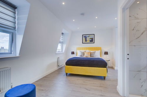 Foto 2 - Contemporary 3-bed Apartment in Fulham, London