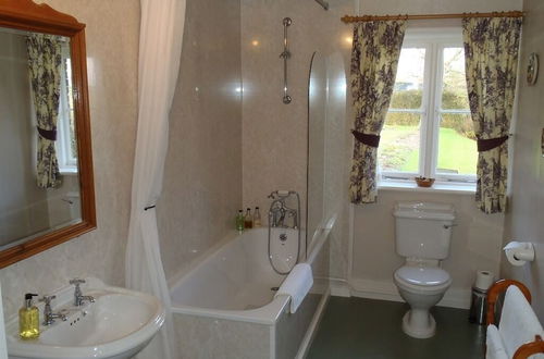 Photo 7 - Manor Farm B & B