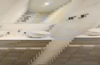 Foto 35 - HQ Rooms Apartments San Vicente