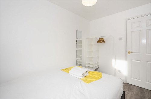 Foto 8 - Modern 2 Bedroom Lewisham Apartment