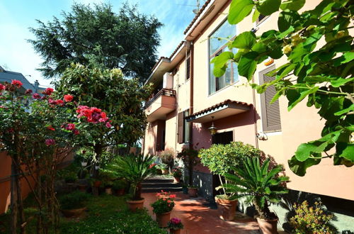 Photo 1 - Cosy Holiday Home in Pompei With Garden