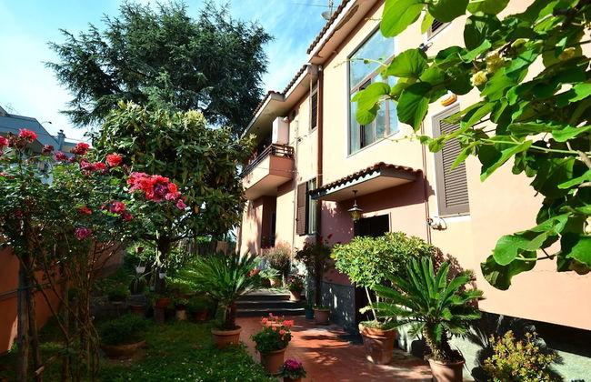 Belvilla by OYO Casa Rosada - Photo 1