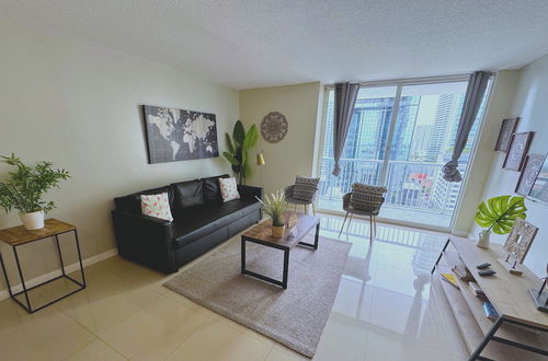 Photo 17 - 3 Bedroom Apartment on Brickell