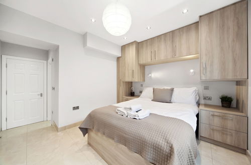 Photo 11 - Executive Apartments in Camden Town