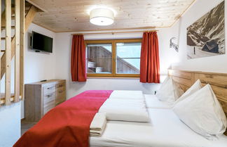 Photo 3 - Luxurious Apartment in Saalbach-hinterglemm Near Ski Area