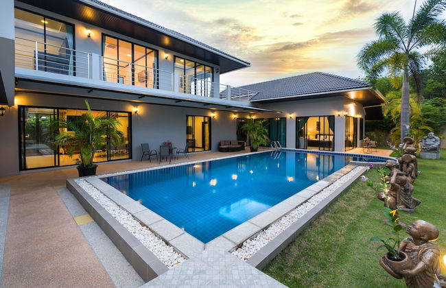 Grand Villa Luxury Holidays Phuket - Foto 1