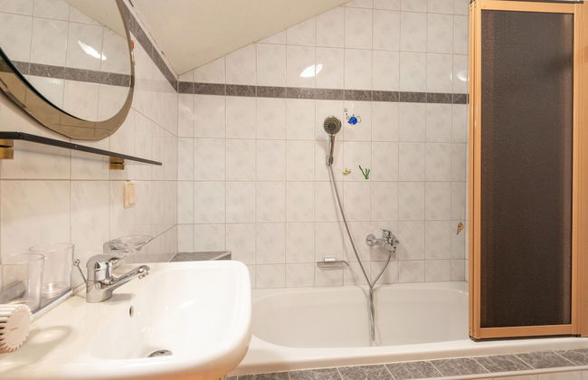 Mountain View Apartment in Strengen near Ski Bus - Foto 16